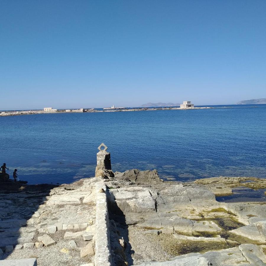 Rosadamare Appartamento Trapani Bagian luar foto